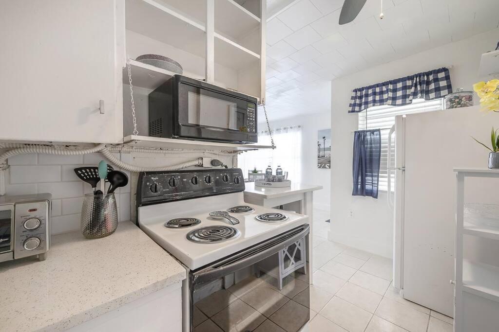 Santa Barbara On The Bay WATERFRONT APARTMENT Tampa Bagian luar foto