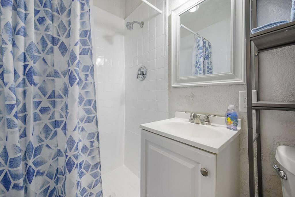 Santa Barbara On The Bay WATERFRONT APARTMENT Tampa Bagian luar foto